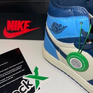 Jordan 1 Retro High Obsidian UNC